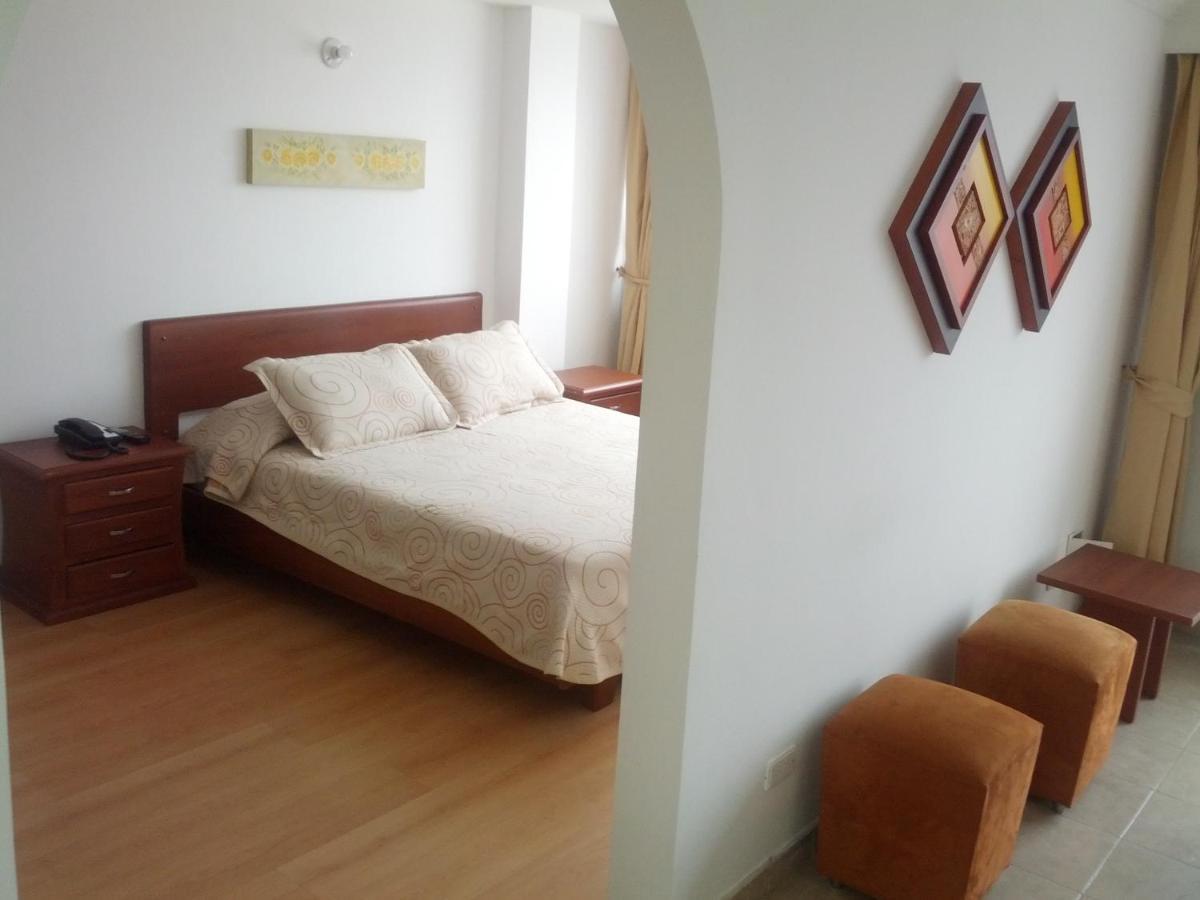 Hotel Alicante Μπογκοτά Δωμάτιο φωτογραφία